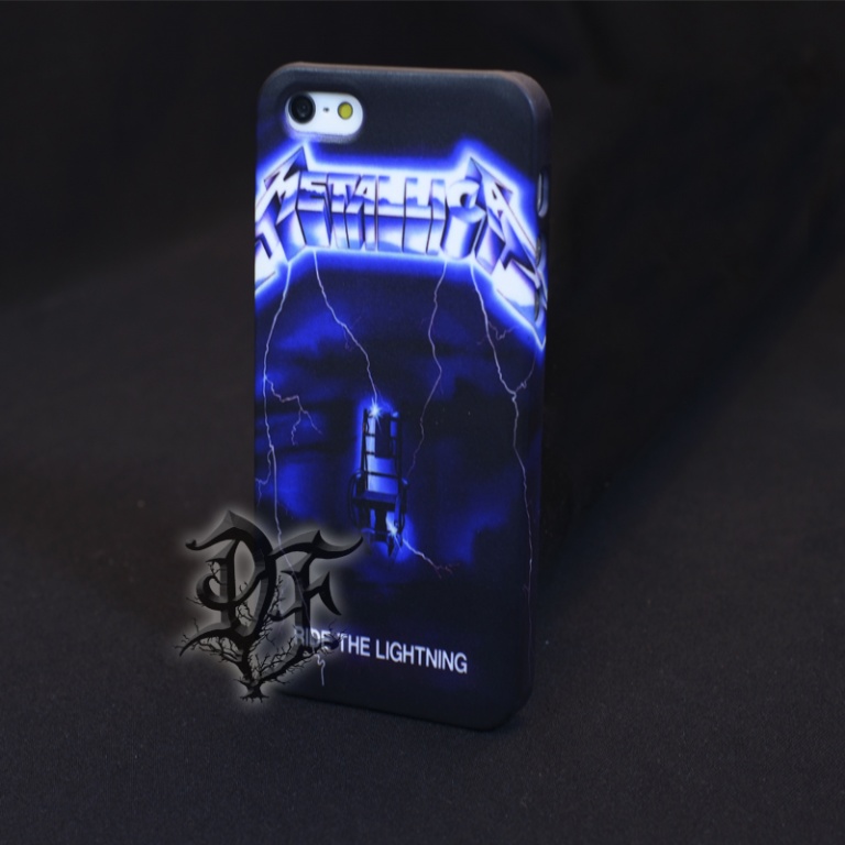 Чехол для  iPhone 5 Metallica red the lightning