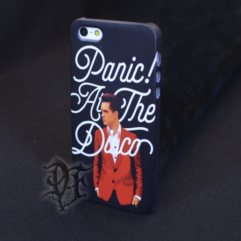 картинка Чехол для  iPhone 5 Panic At the Disco от магазина Darkforest