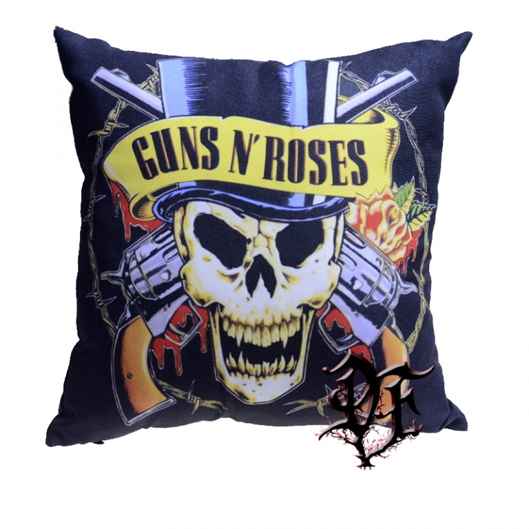 Подушка Guns n' Roses логотип