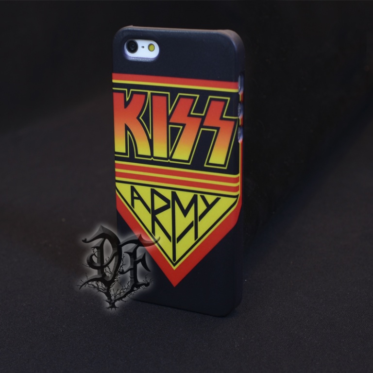 картинка Чехол для  iPhone 5 Kiss army от магазина Darkforest