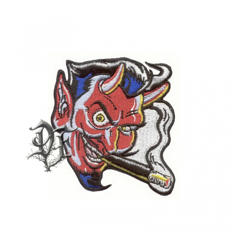 картинка Нашивка Дьявол с сигаретой от магазина Darkforest