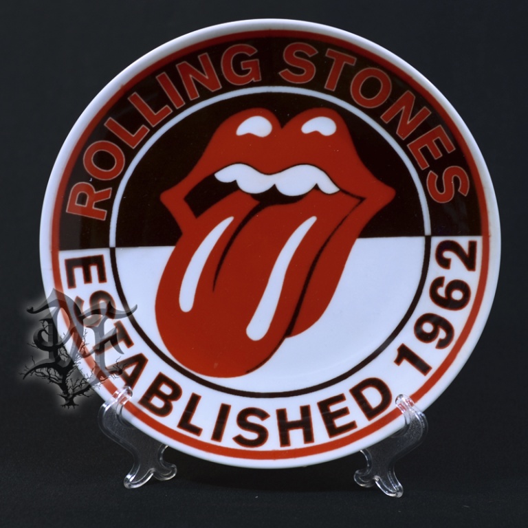 Тарелка Rolling Stones логотип