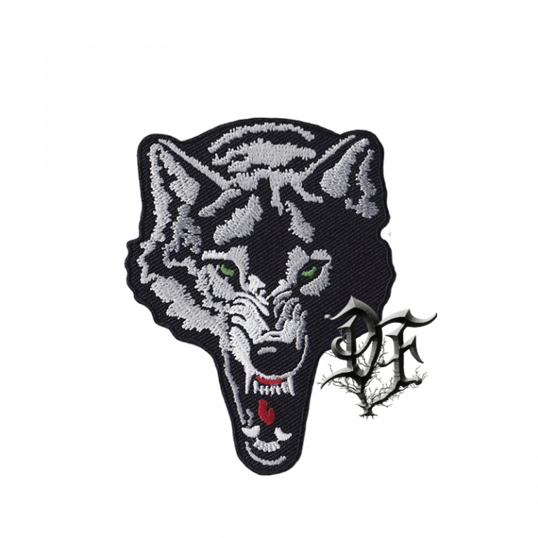 картинка Нашивка Волк злой от магазина Darkforest