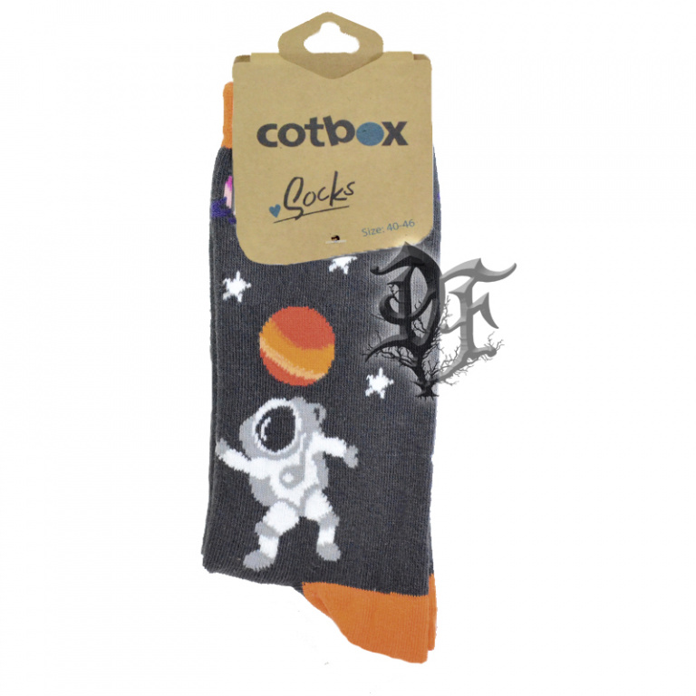 картинка Носки серые с космонавтом от магазина Darkforest