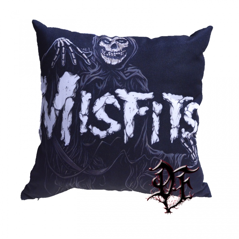 картинка Подушка Misfits от магазина Darkforest